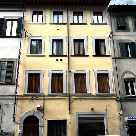 Characteristic In Santa Croce * Florencie
